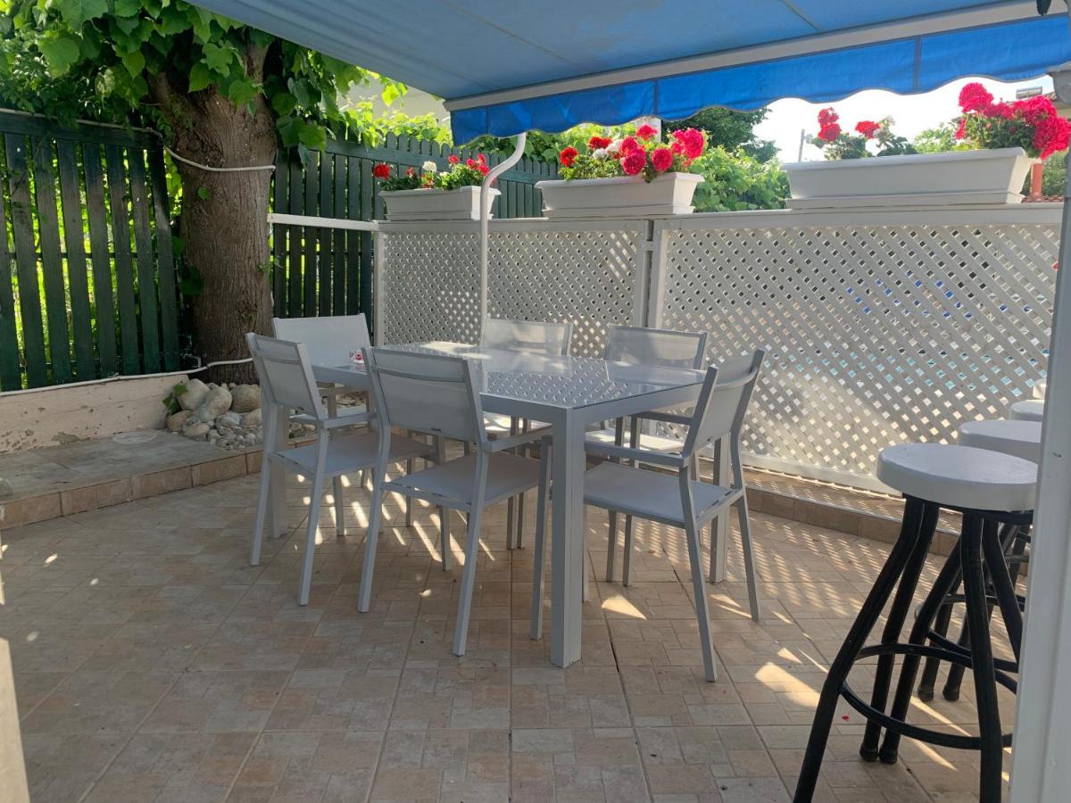 Brother'S House Kallithea  Extérieur photo