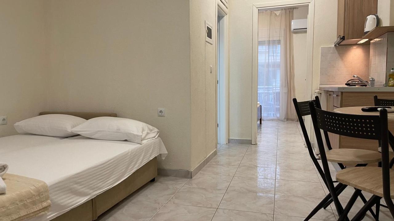 Brother'S House Kallithea  Extérieur photo